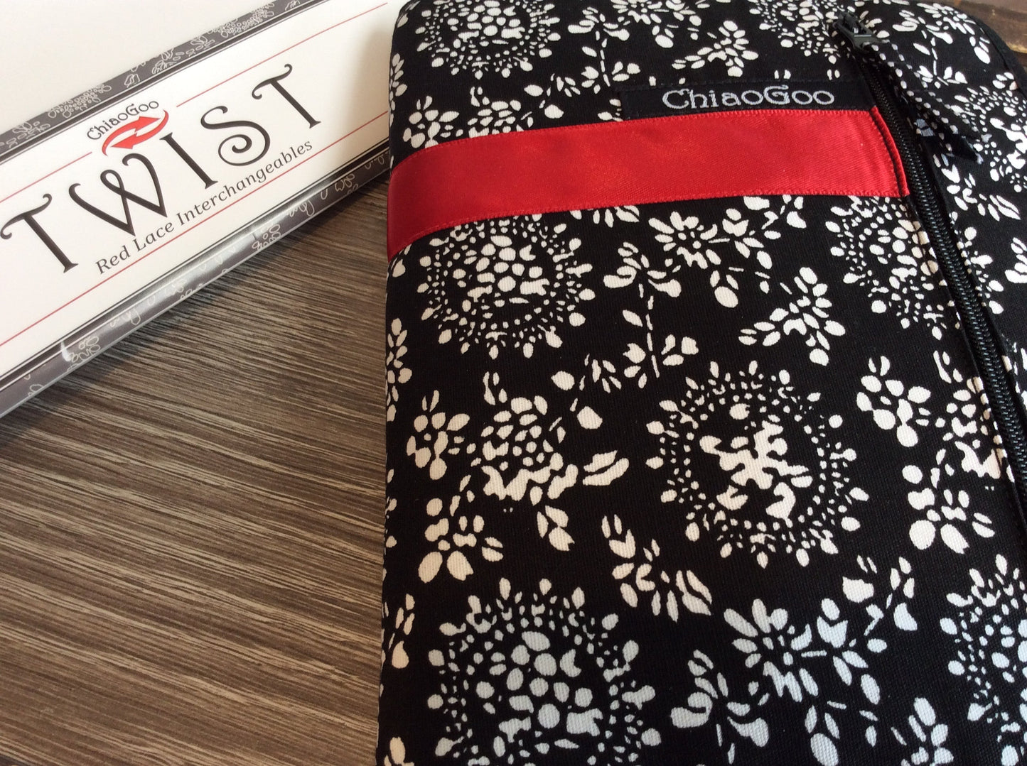 ChiaoGoo Twist Red Lace Ensemble Complet / Ensemble d'aiguilles circulaires interchangeables en Stainless / Stainless interchangeable circular needle kit