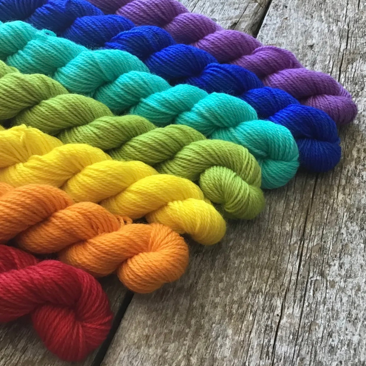 Kit de 7 minis écheveaux - Arc-en-Ciel