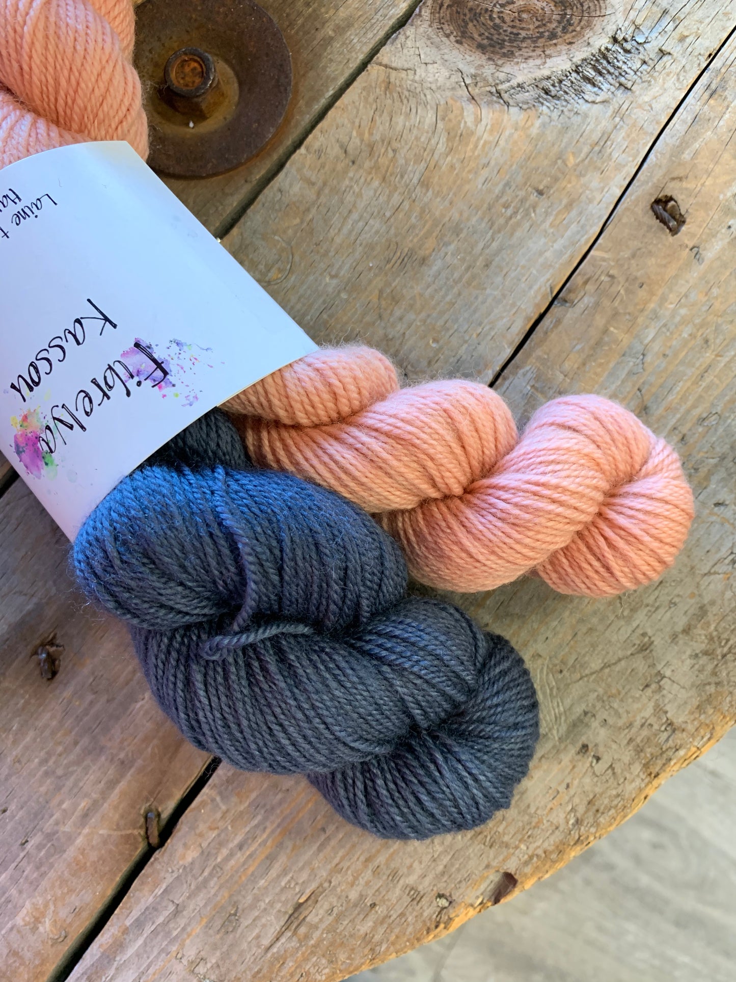 Kit - I Heart Socks par Stone knits