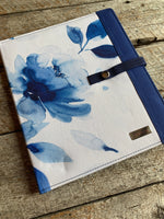 Charger l&#39;image dans la galerie, Support pour patron aimanté / Knitting pattern holder
