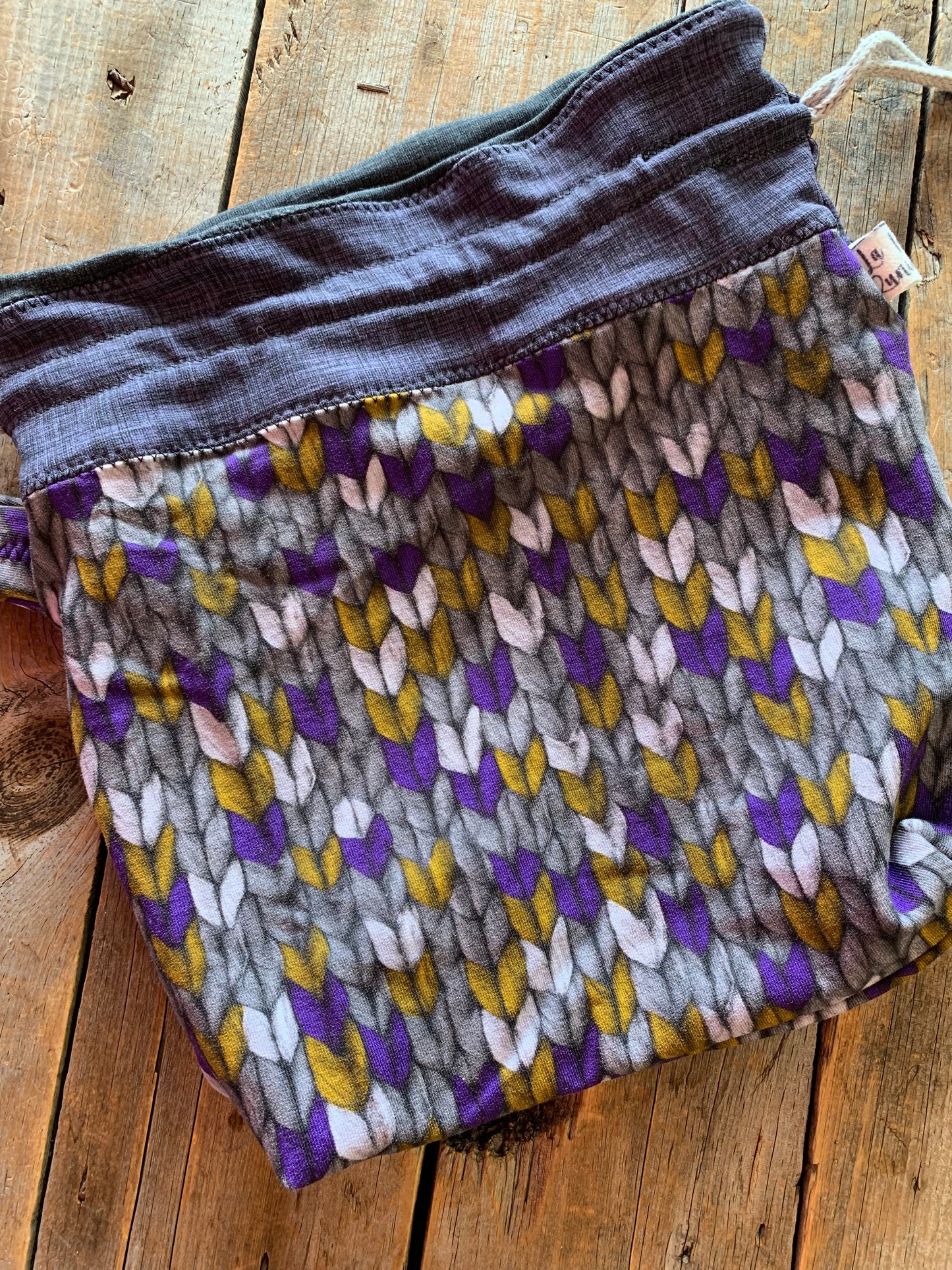 BAS’luchon - Motif Tricot