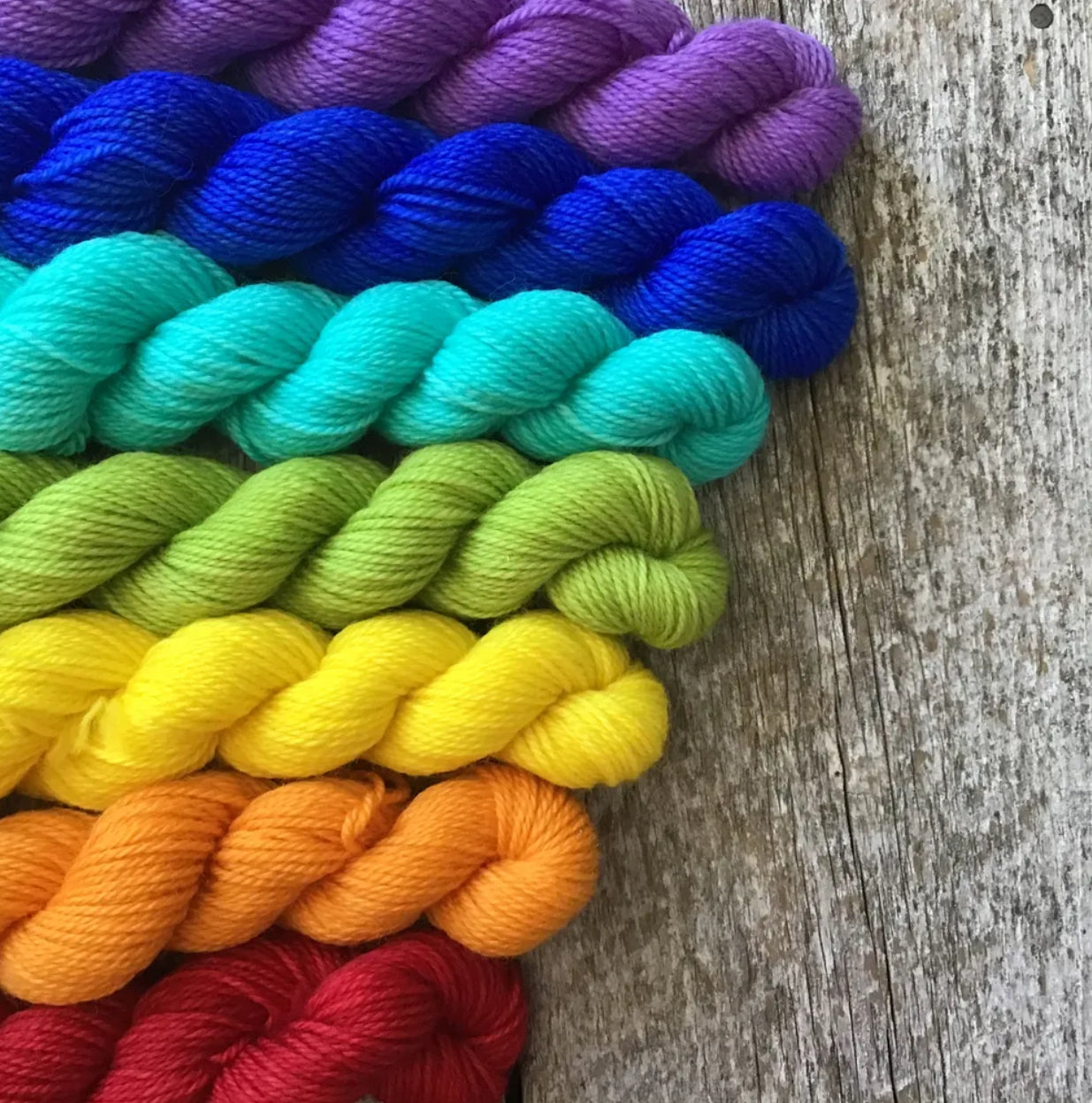 Kit de 7 minis écheveaux - Arc-en-Ciel