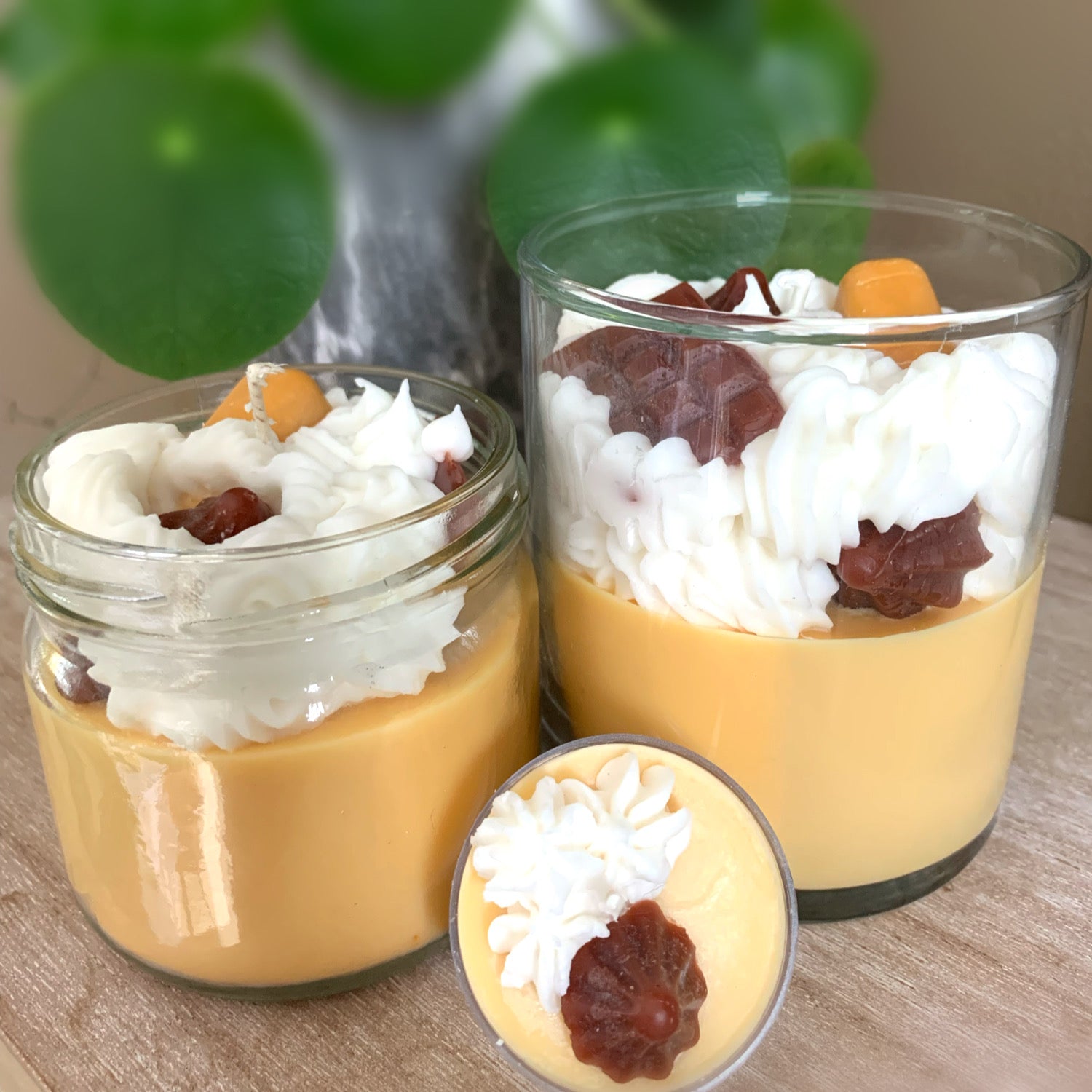 Crème au beurre - Bougies de soya & cires à brûleur - Formats variés