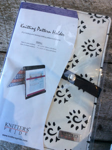 Support pour patron aimanté / Knitting pattern holder